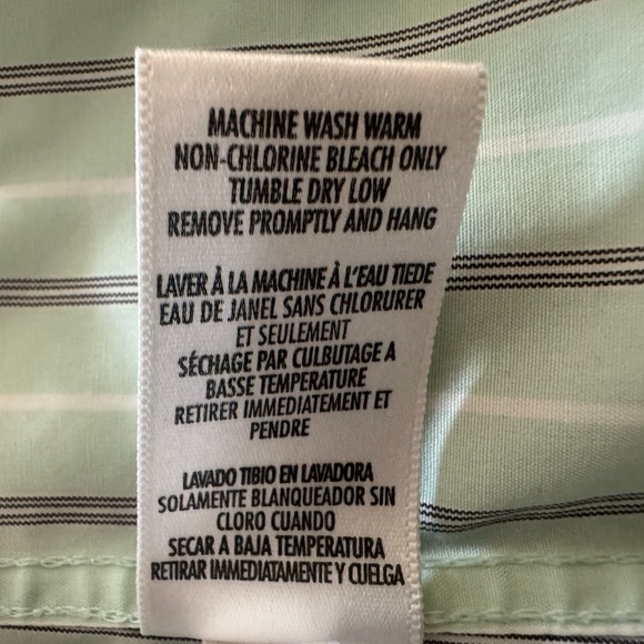 Casual Corner Non Iron Womens Long Sleeve Button Front Blouse Size XL Mint Green - Picture 9 of 12